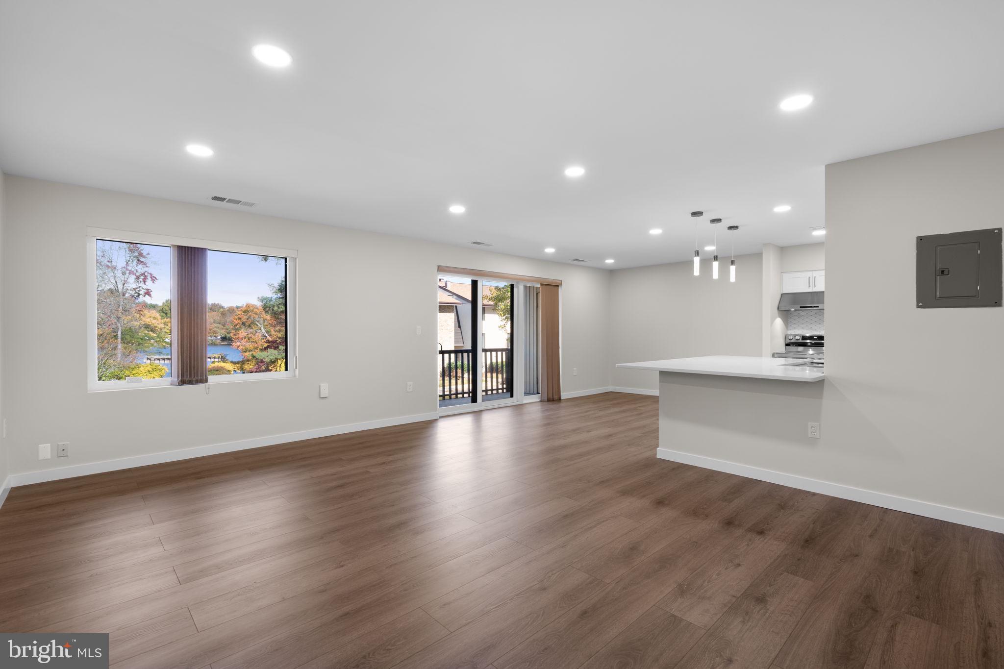 10053 WINDSTREAM DRIVE 3