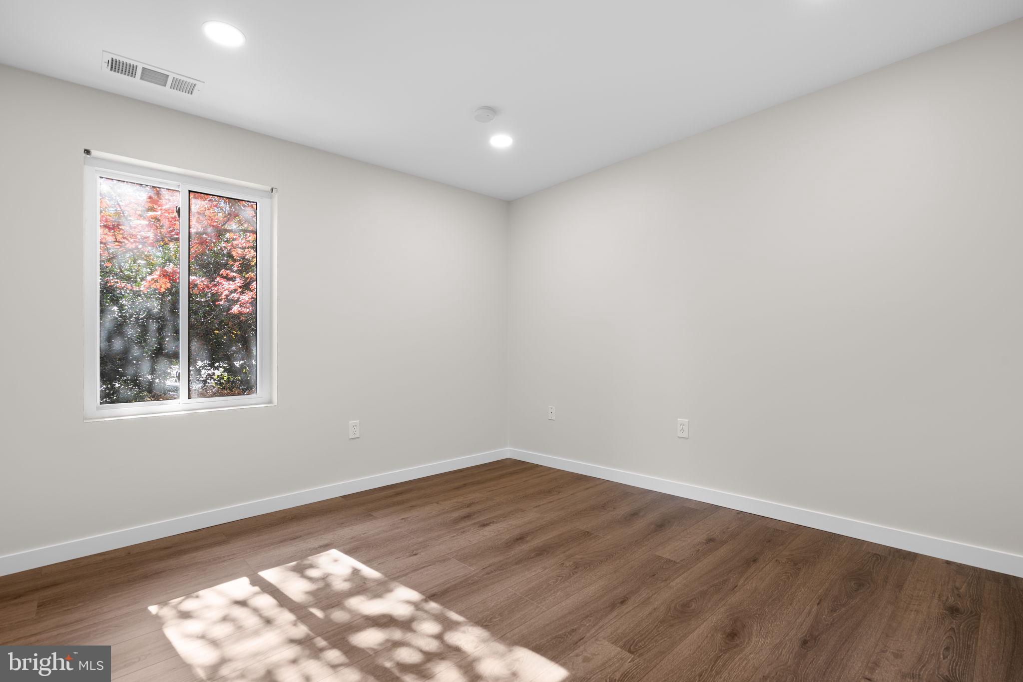 10053 WINDSTREAM DRIVE 3