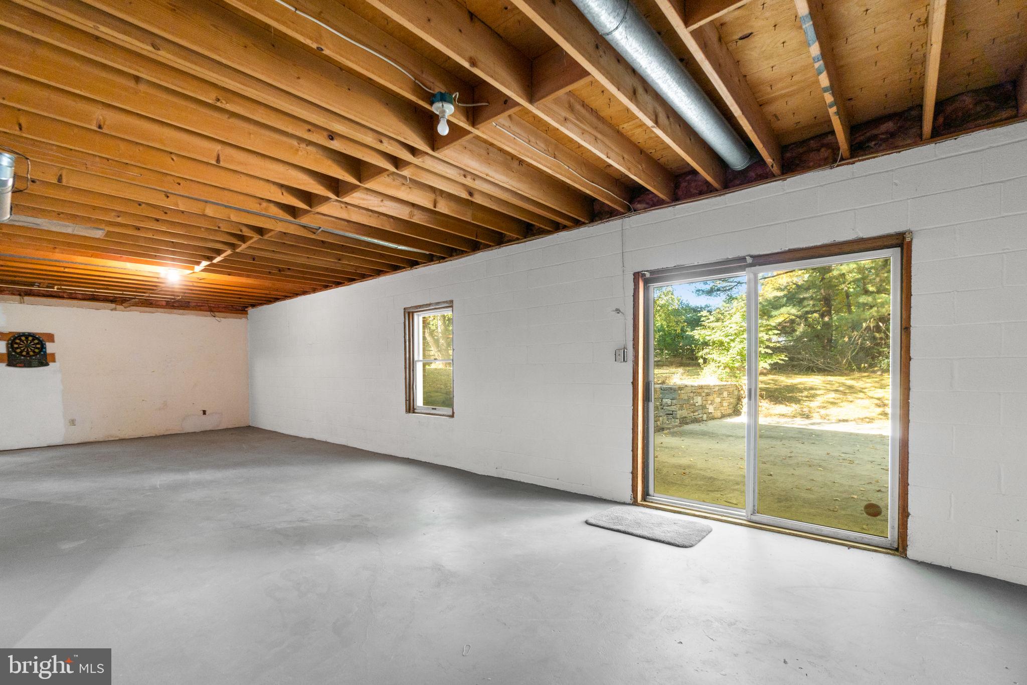 1251 HERITAGE FARMS COURT