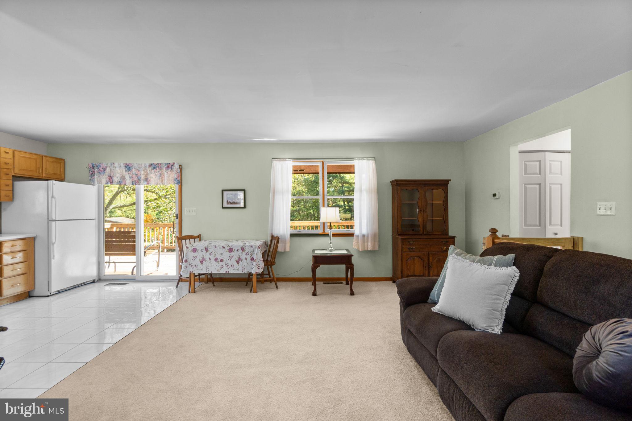 1251 HERITAGE FARMS COURT