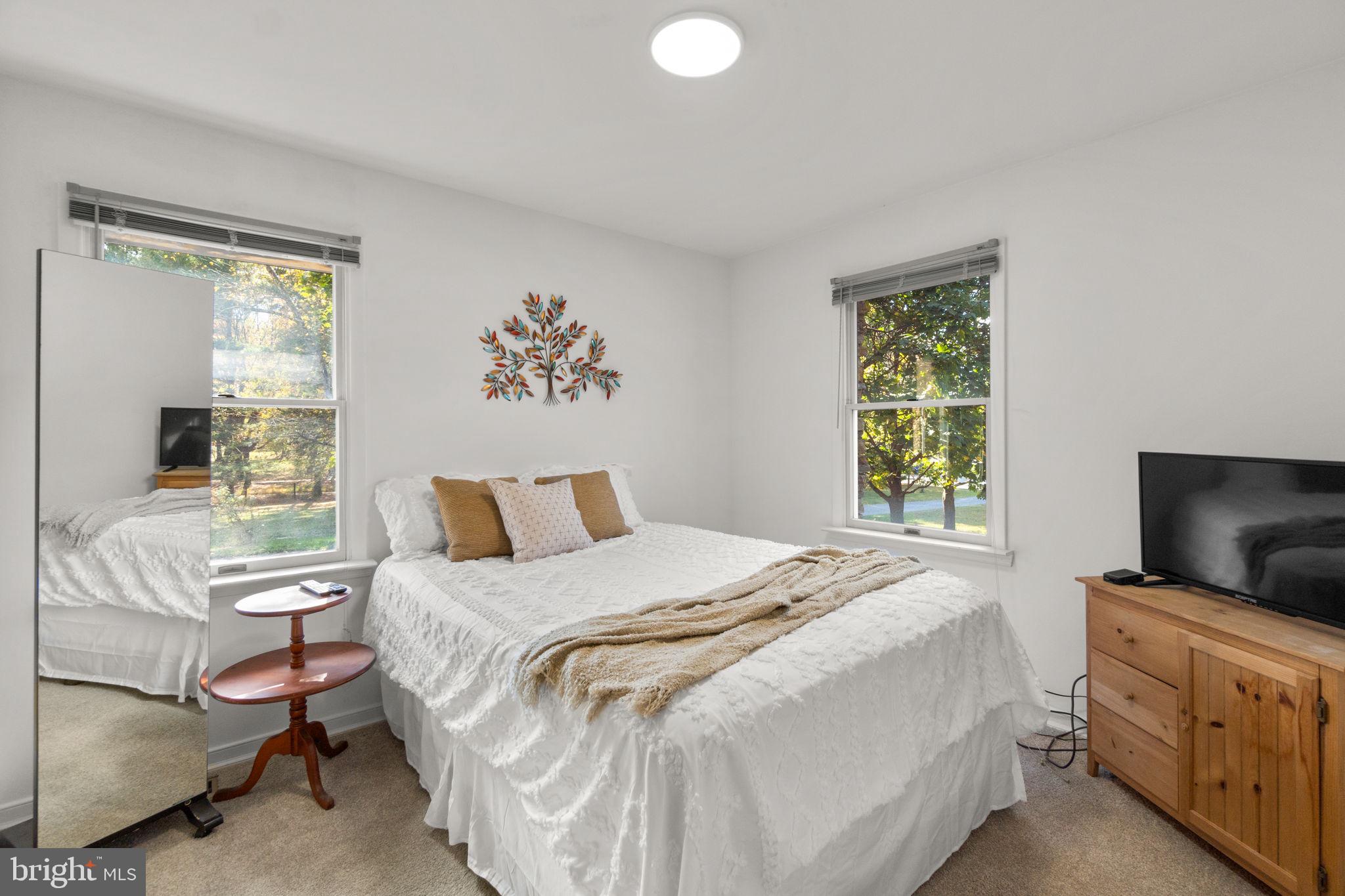 1251 HERITAGE FARMS COURT