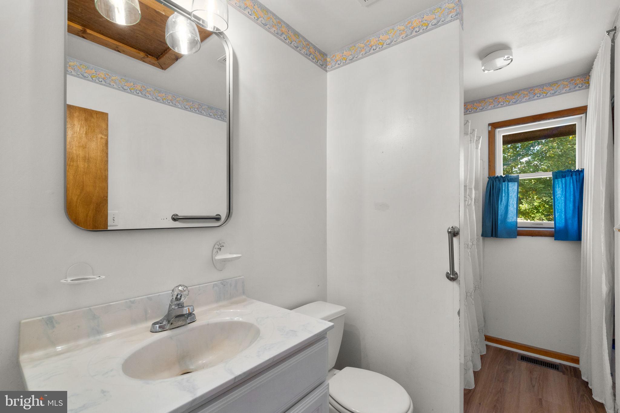 1251 HERITAGE FARMS COURT