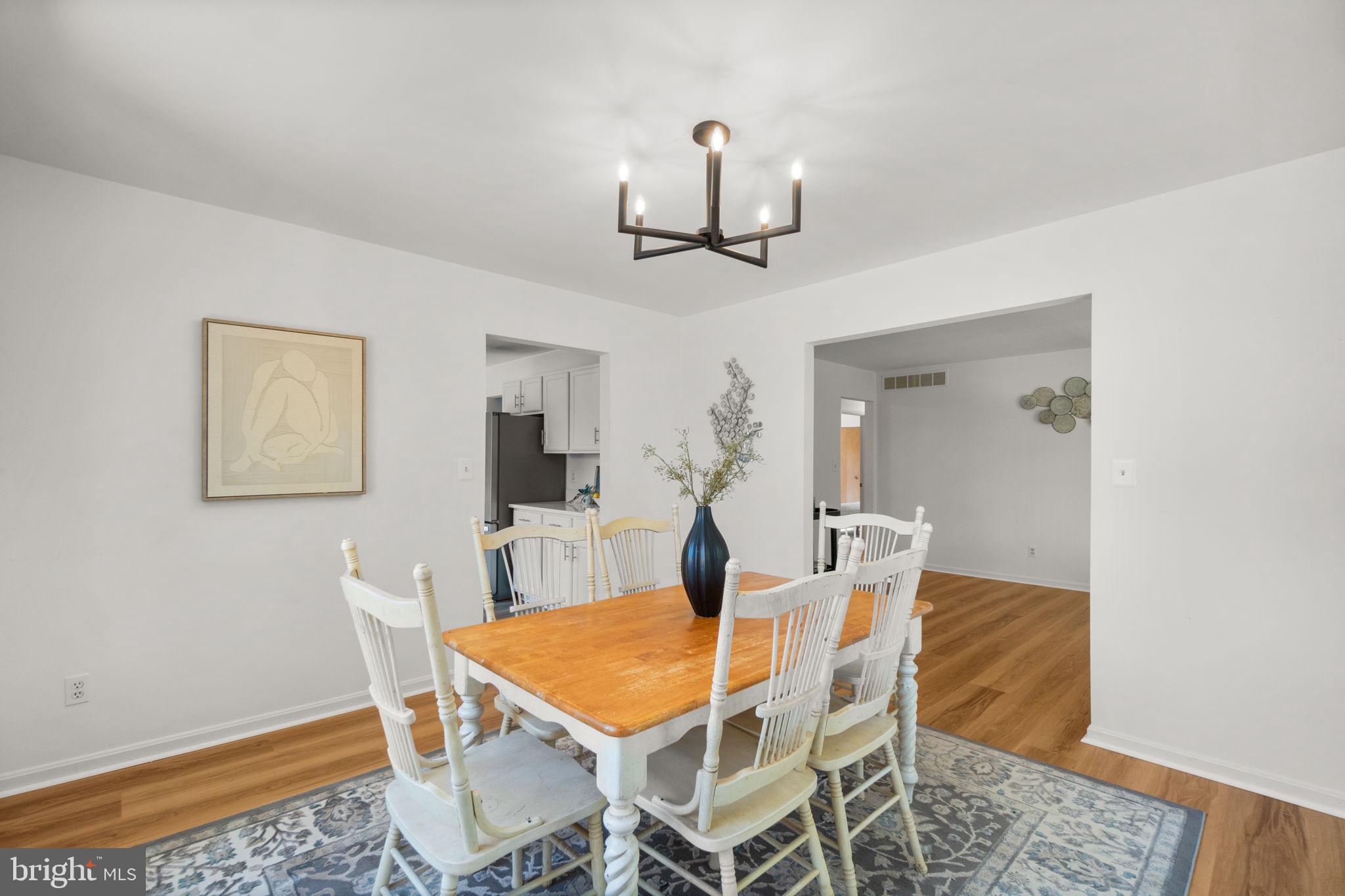 1251 HERITAGE FARMS COURT