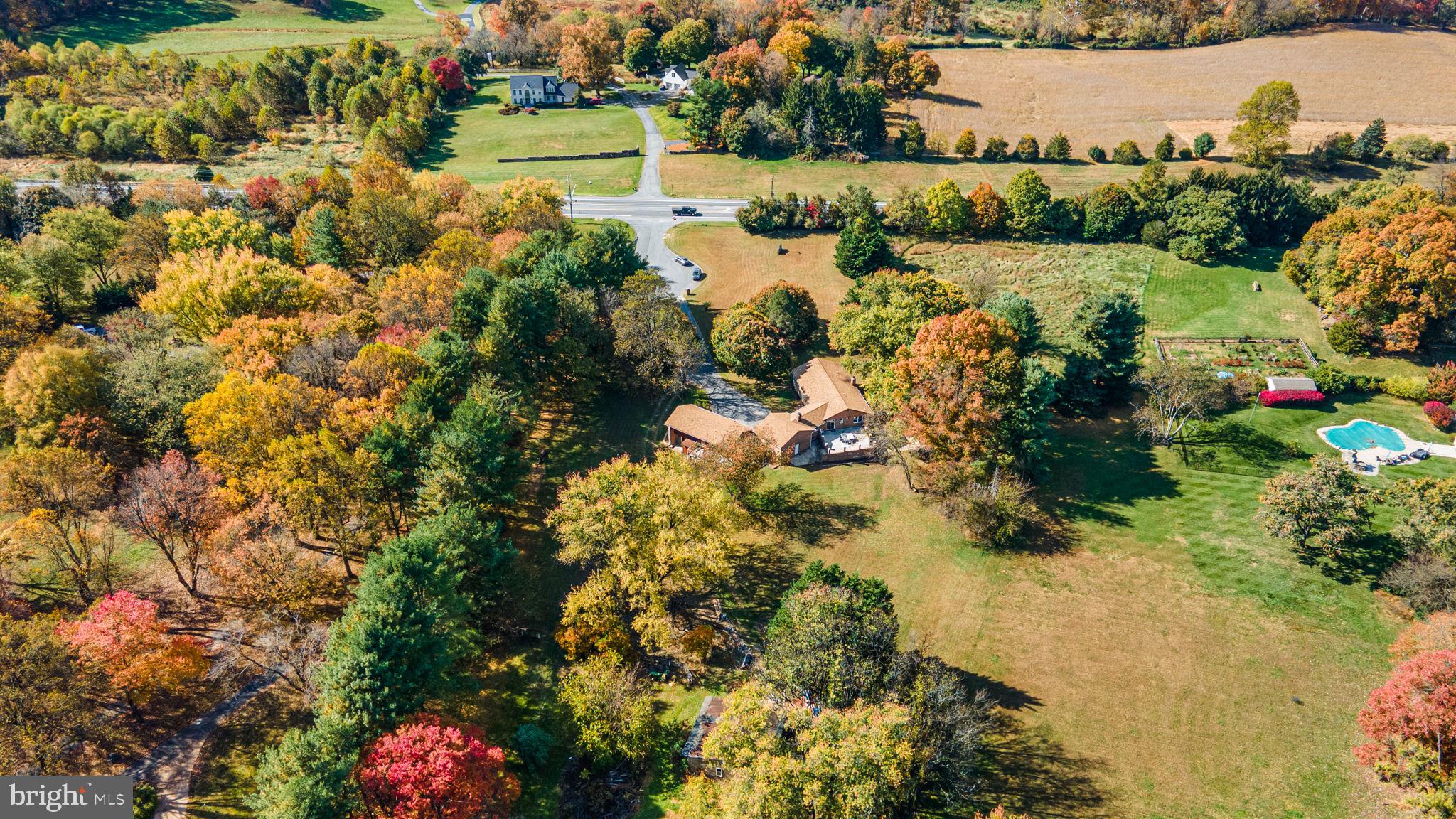 1251 HERITAGE FARMS COURT