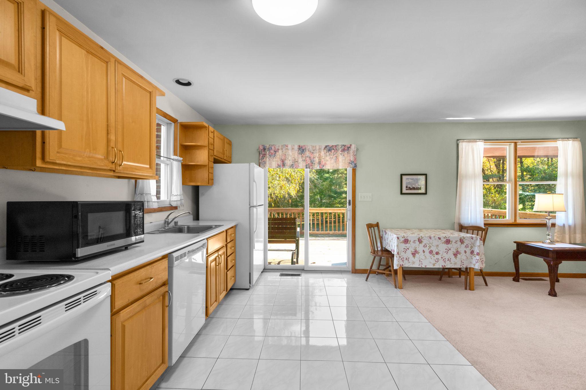 1251 HERITAGE FARMS COURT