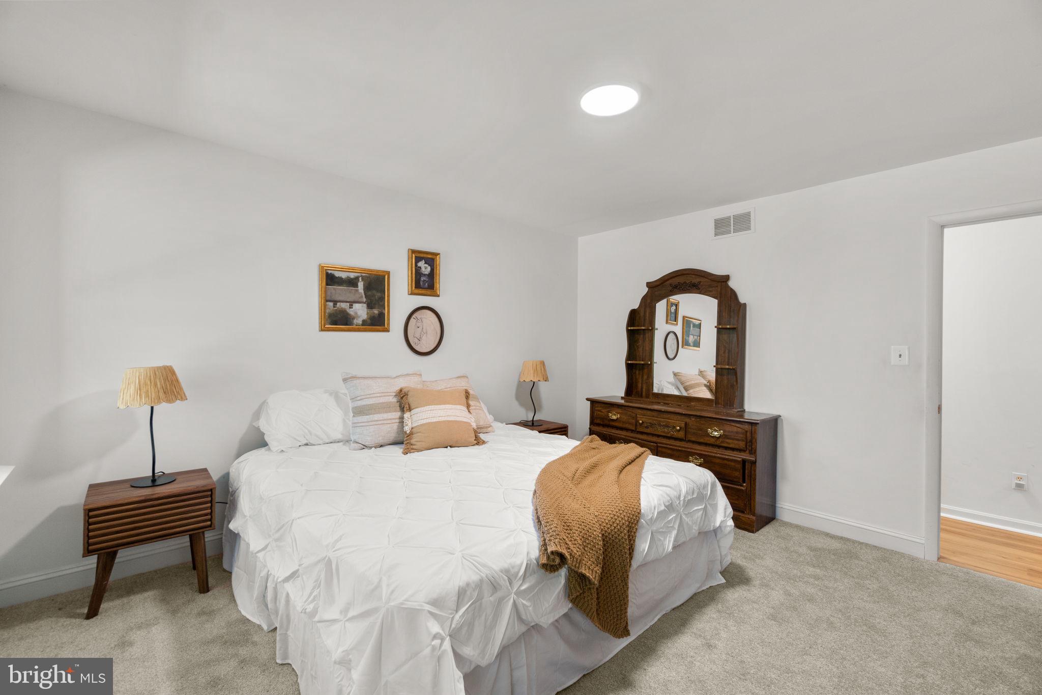 1251 HERITAGE FARMS COURT