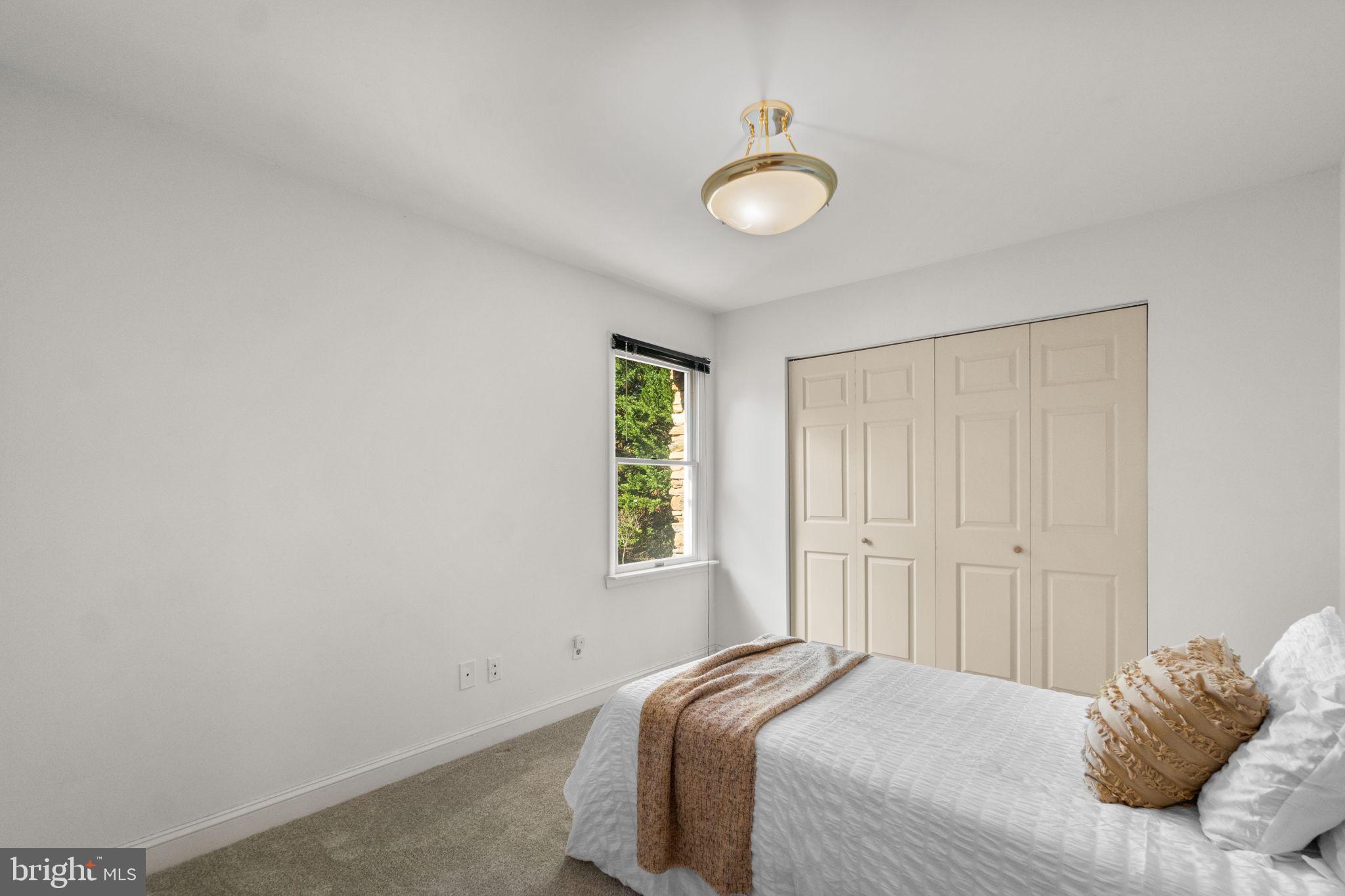 1251 HERITAGE FARMS COURT