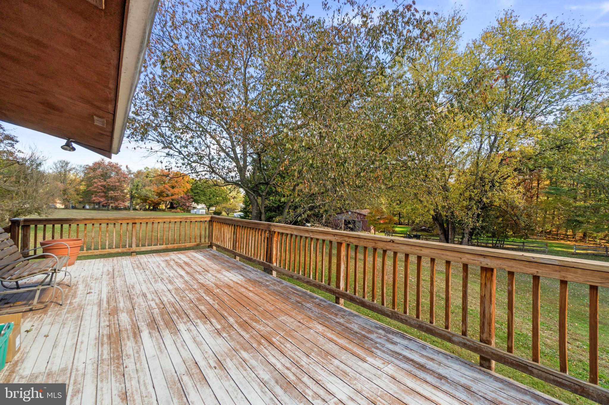 1251 HERITAGE FARMS COURT