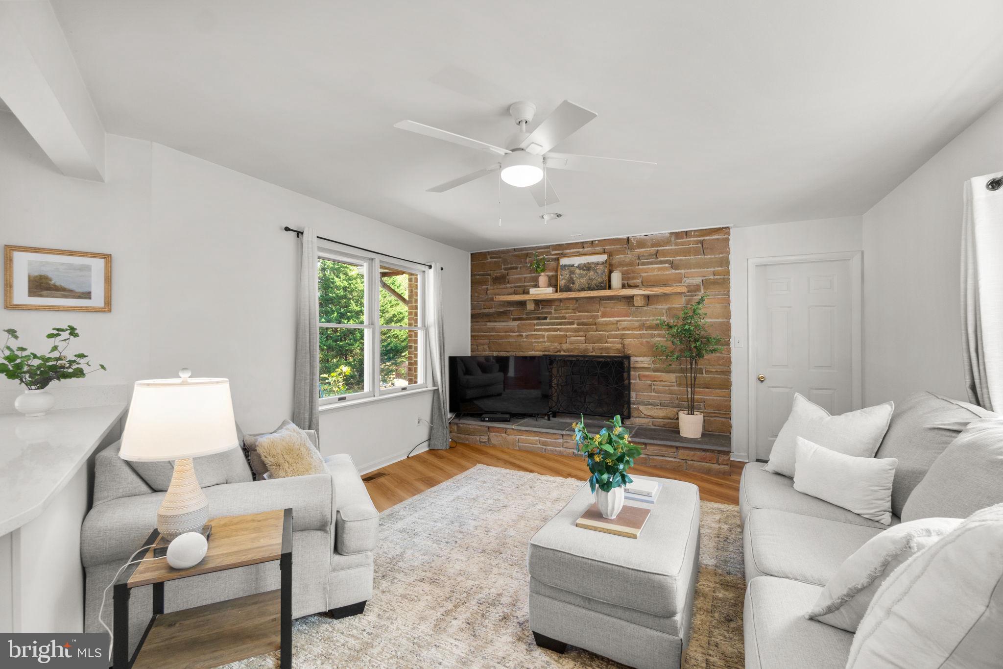 1251 HERITAGE FARMS COURT