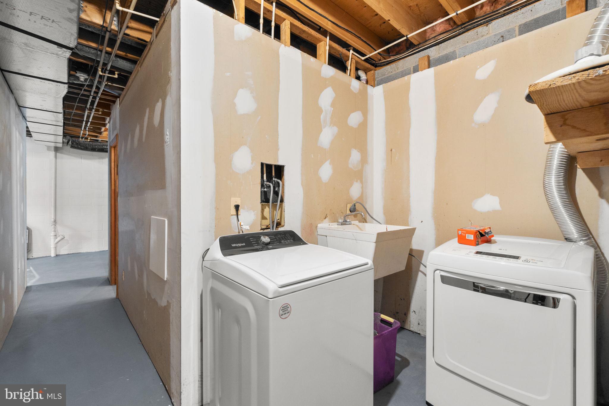 1251 HERITAGE FARMS COURT