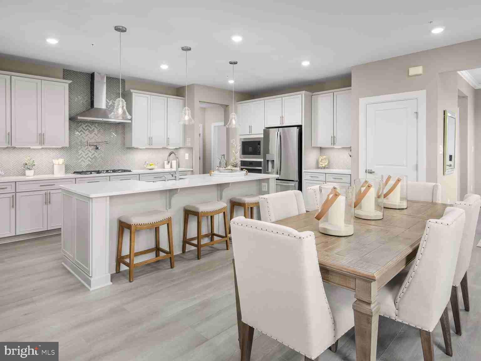 6558 STREAM SONG COURT