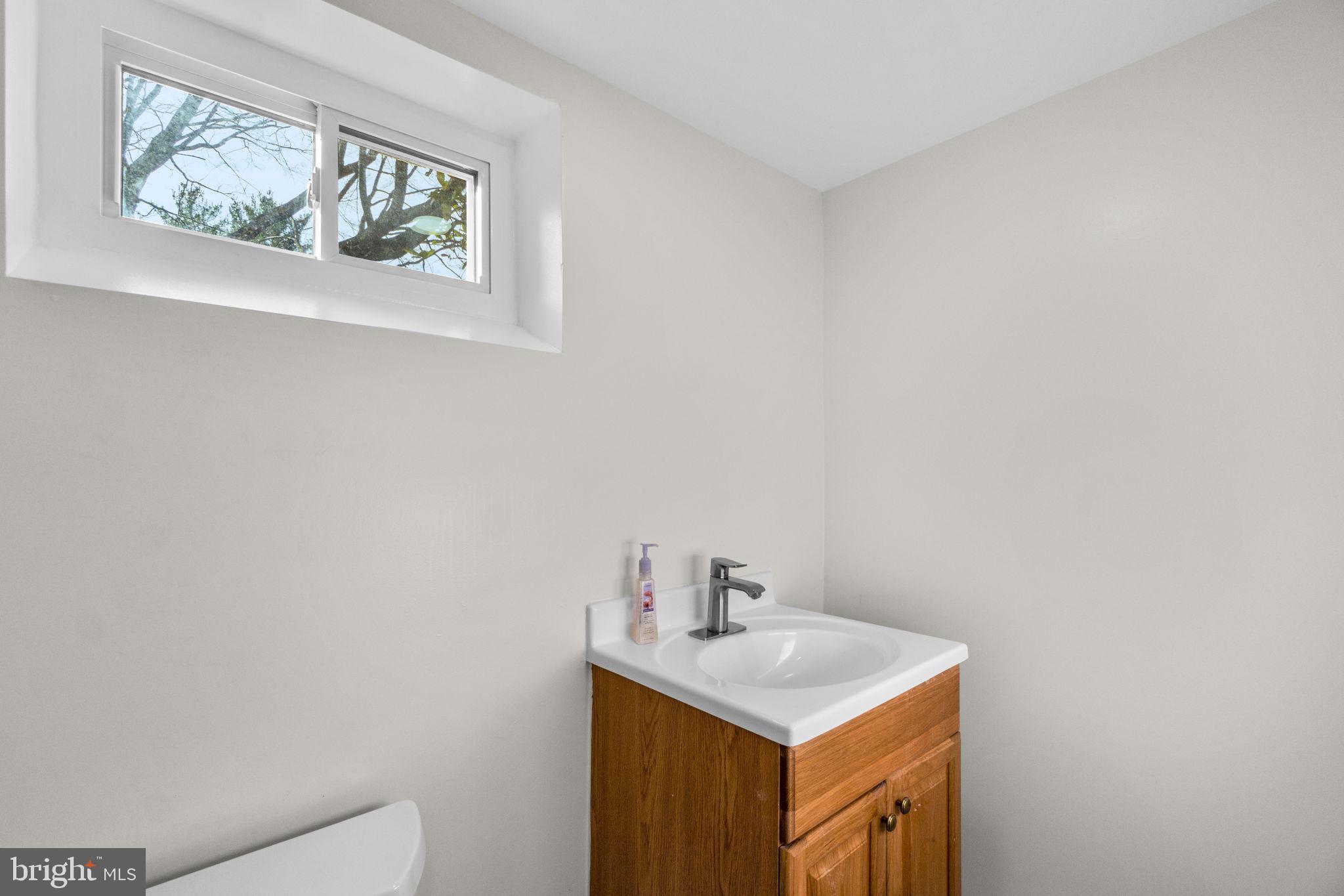 10214 BURNSIDE DRIVE