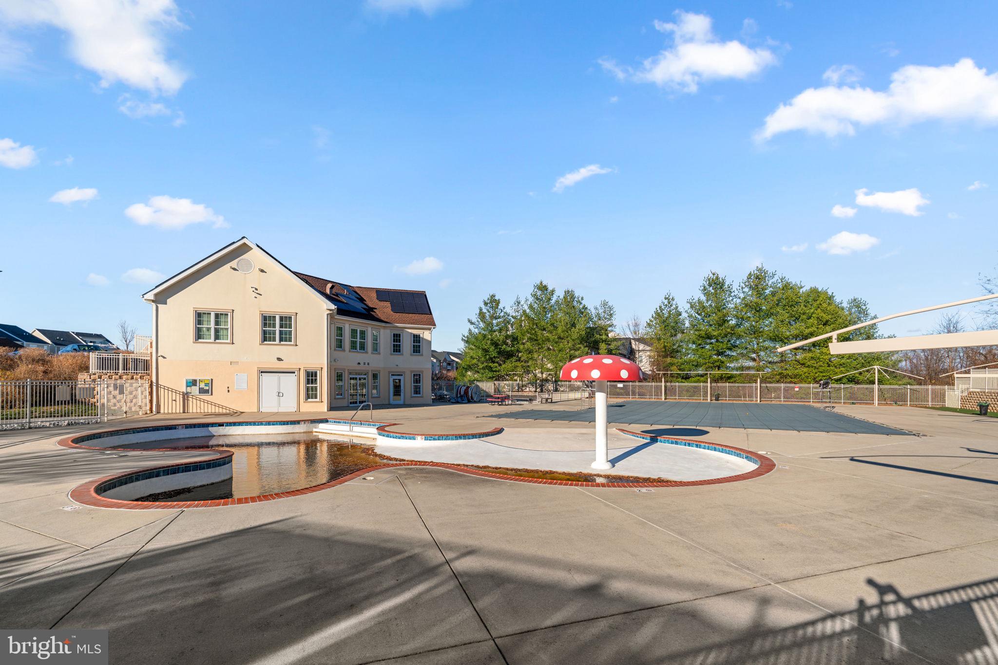 8135 CYPRUS CEDAR LANE K