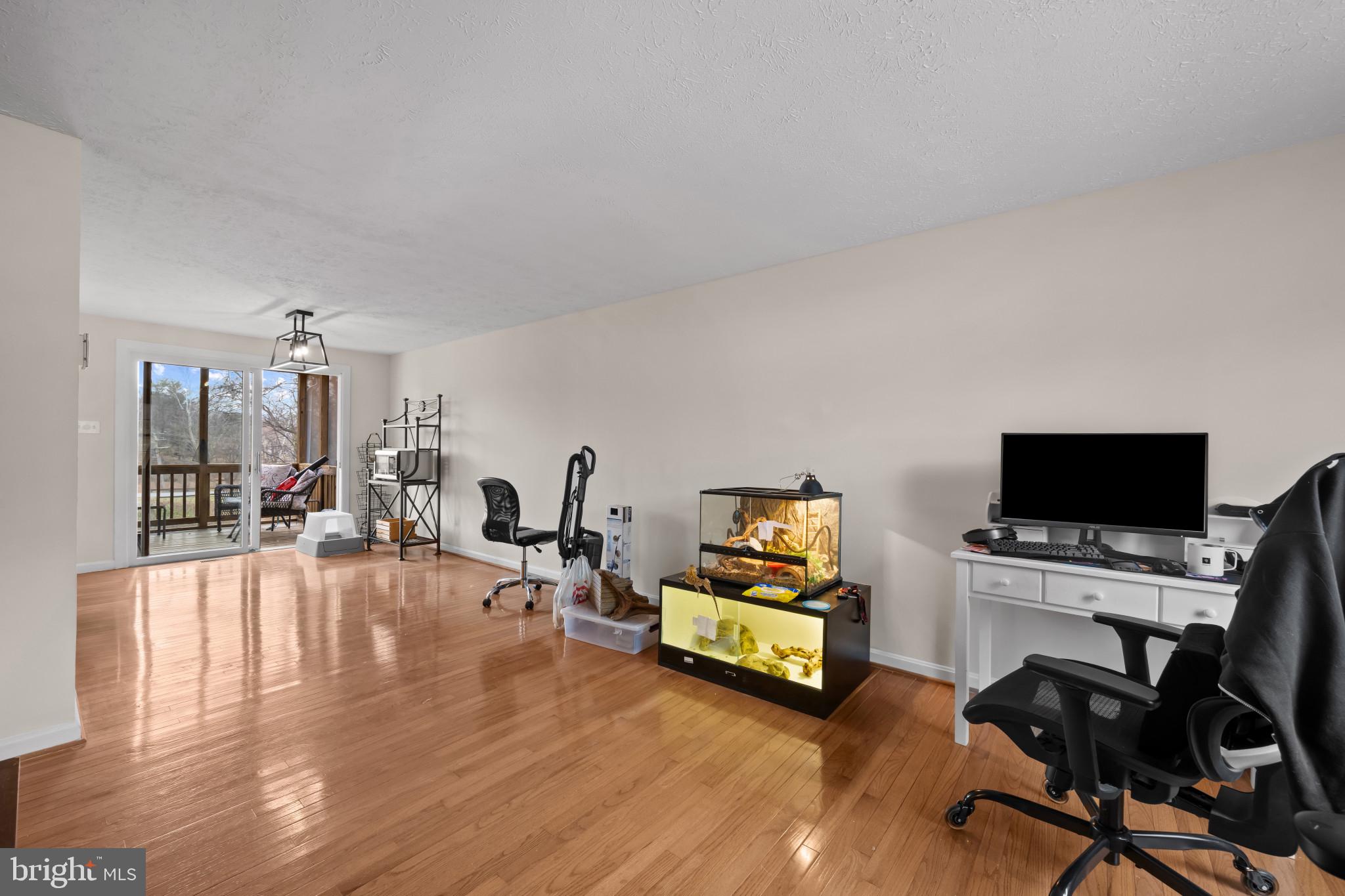 9281 PIGEONWING PLACE