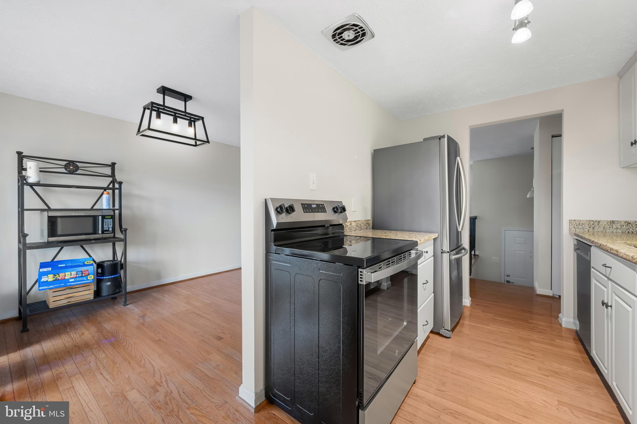 9281 PIGEONWING PLACE