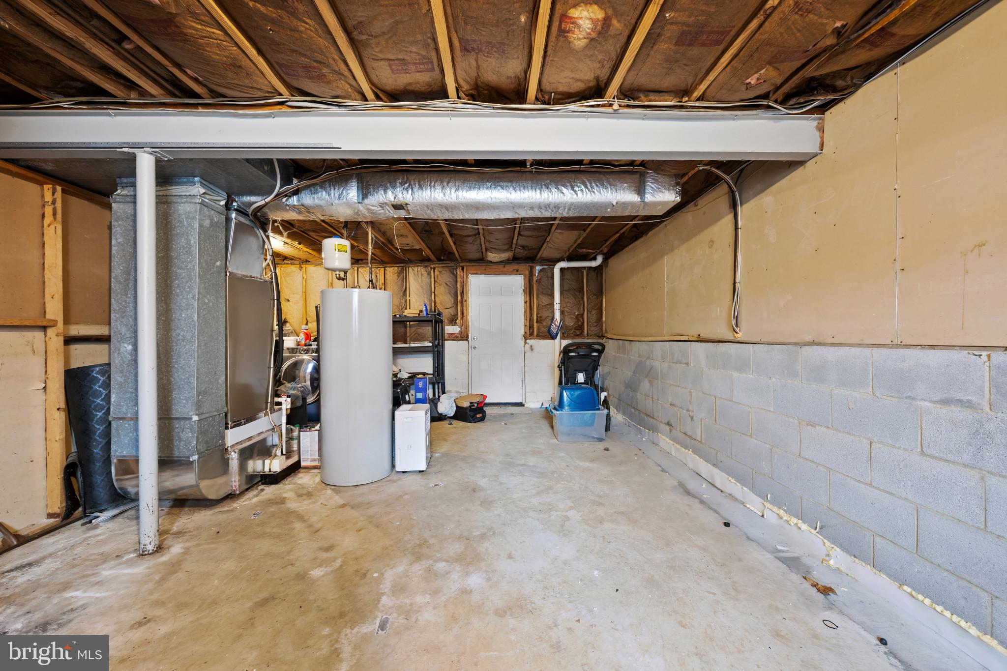 9281 PIGEONWING PLACE