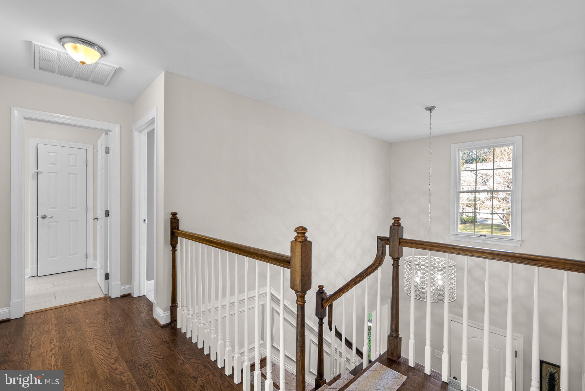 6409 SUMMER SUNRISE DRIVE