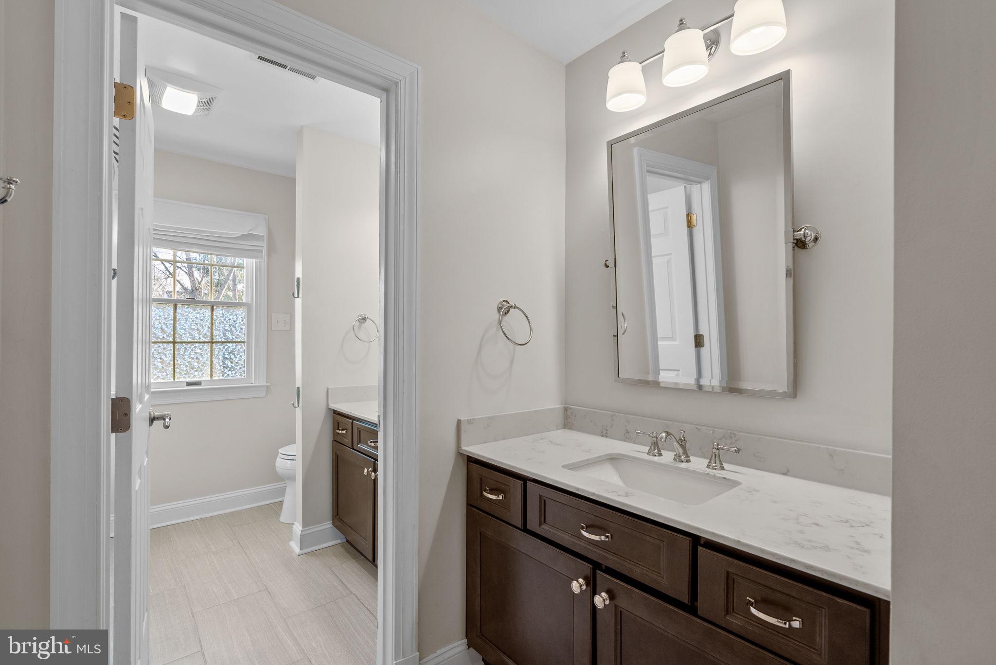 6409 SUMMER SUNRISE DRIVE