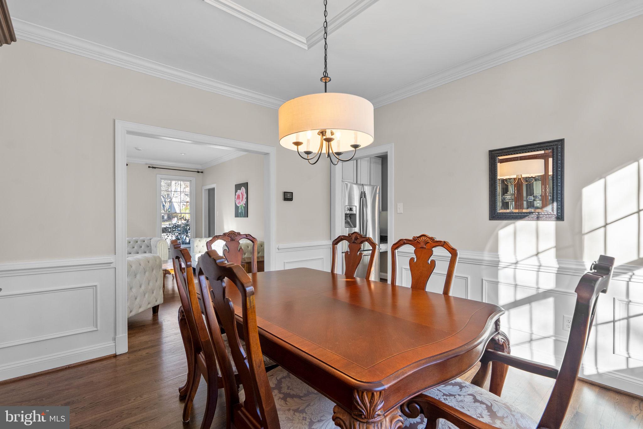 6409 SUMMER SUNRISE DRIVE