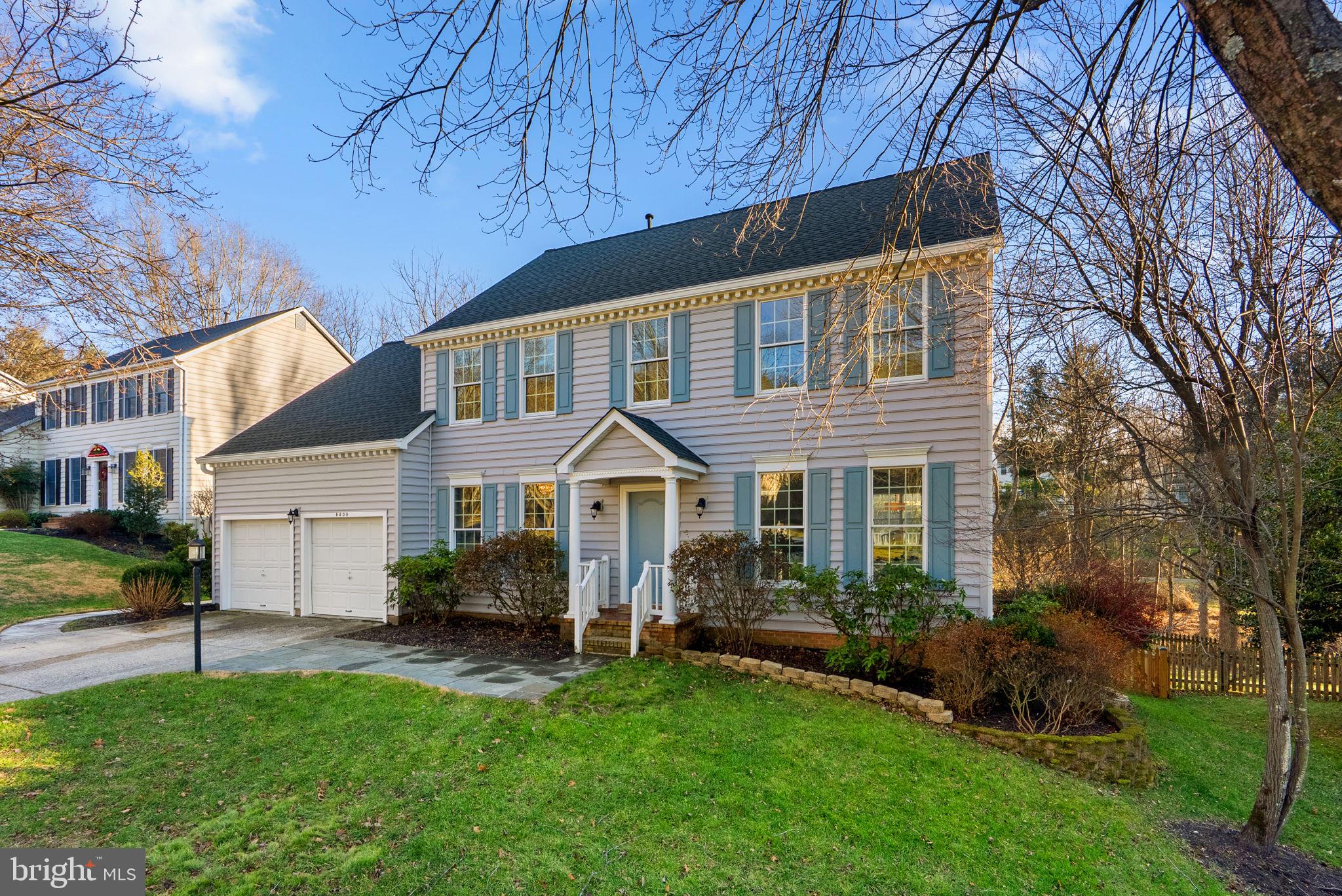 6409 SUMMER SUNRISE DRIVE