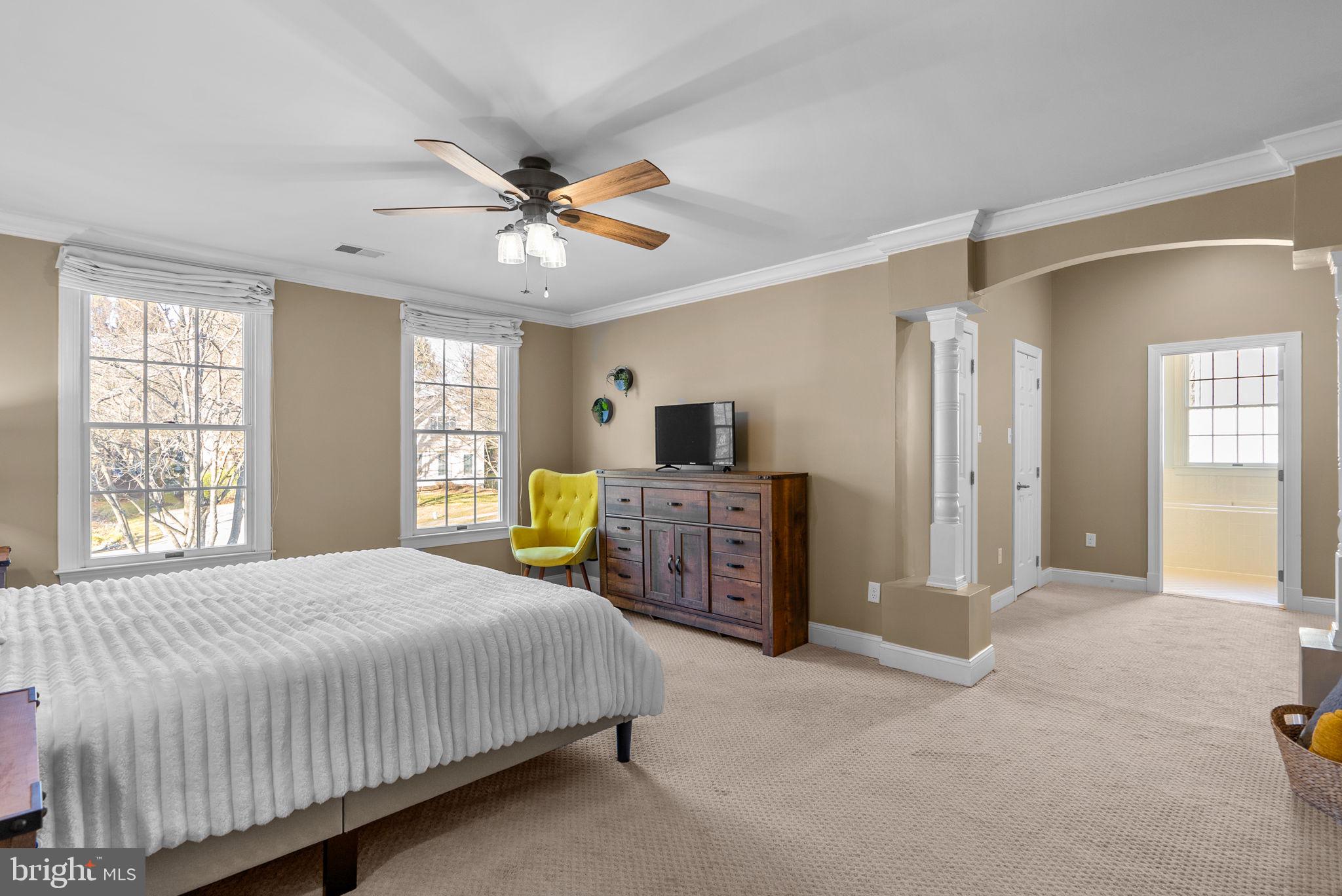 6409 SUMMER SUNRISE DRIVE