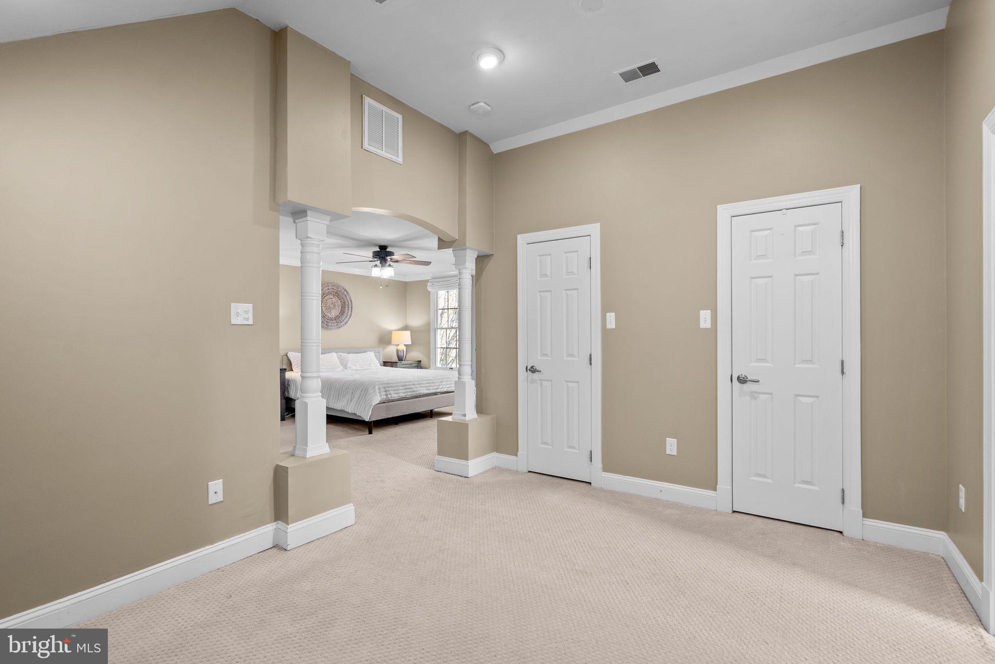 6409 SUMMER SUNRISE DRIVE