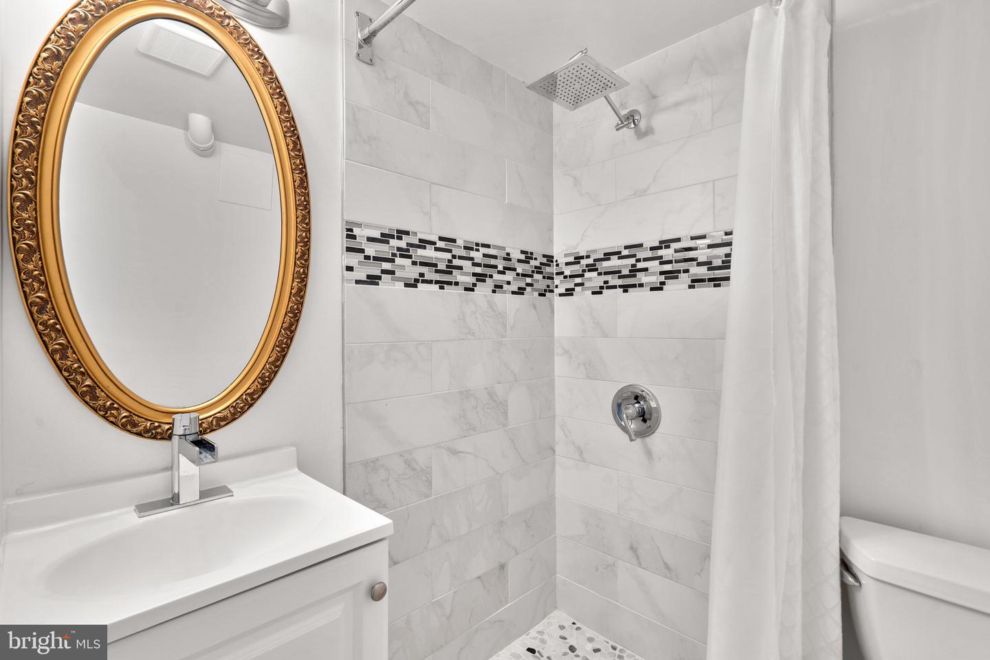 3327 TIDEWATER COURT Unit: C