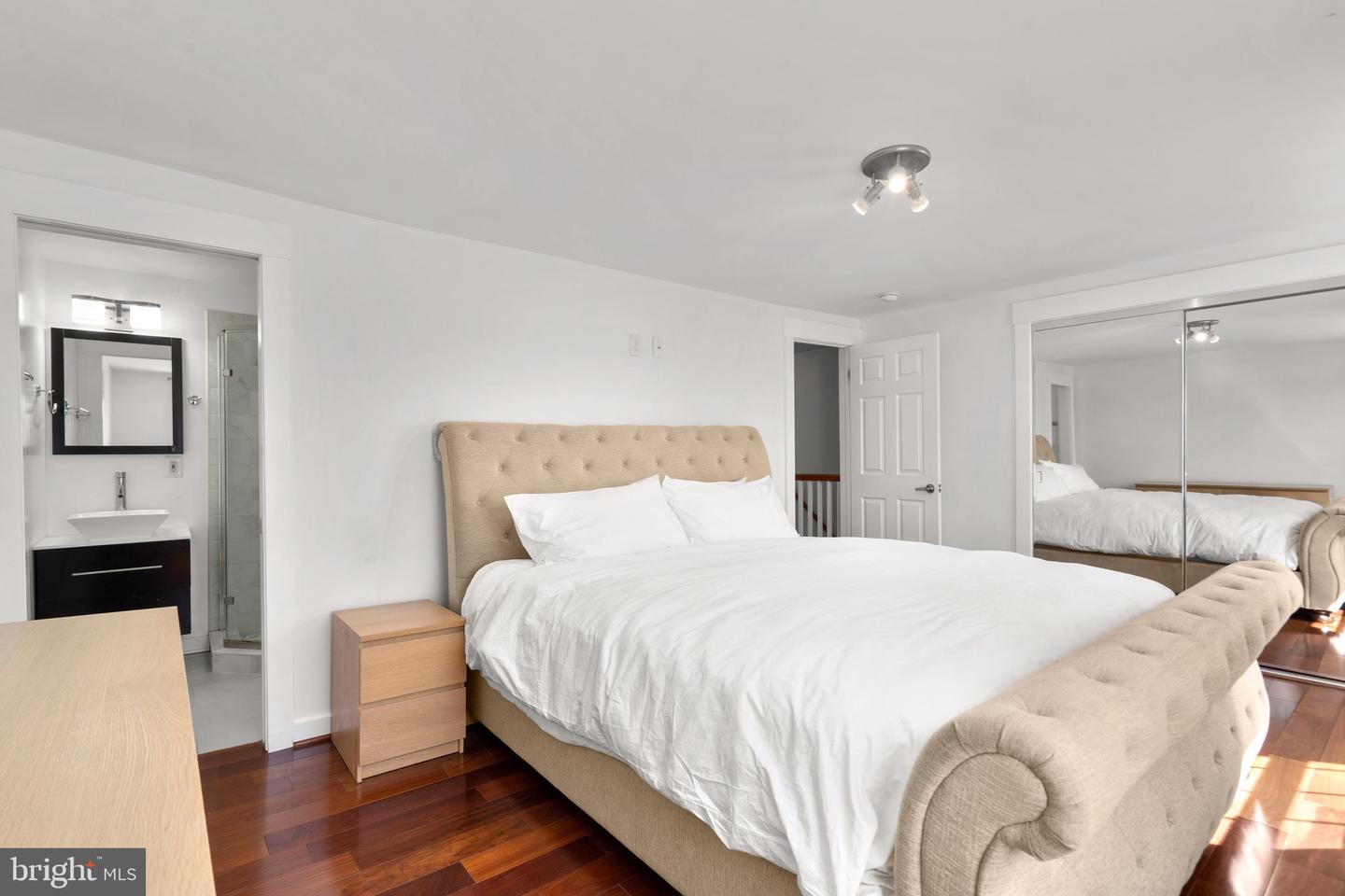 3327 TIDEWATER COURT Unit: C