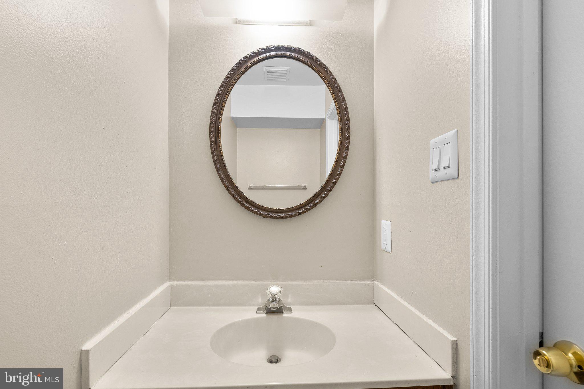 2106 Carriage Square PLACE