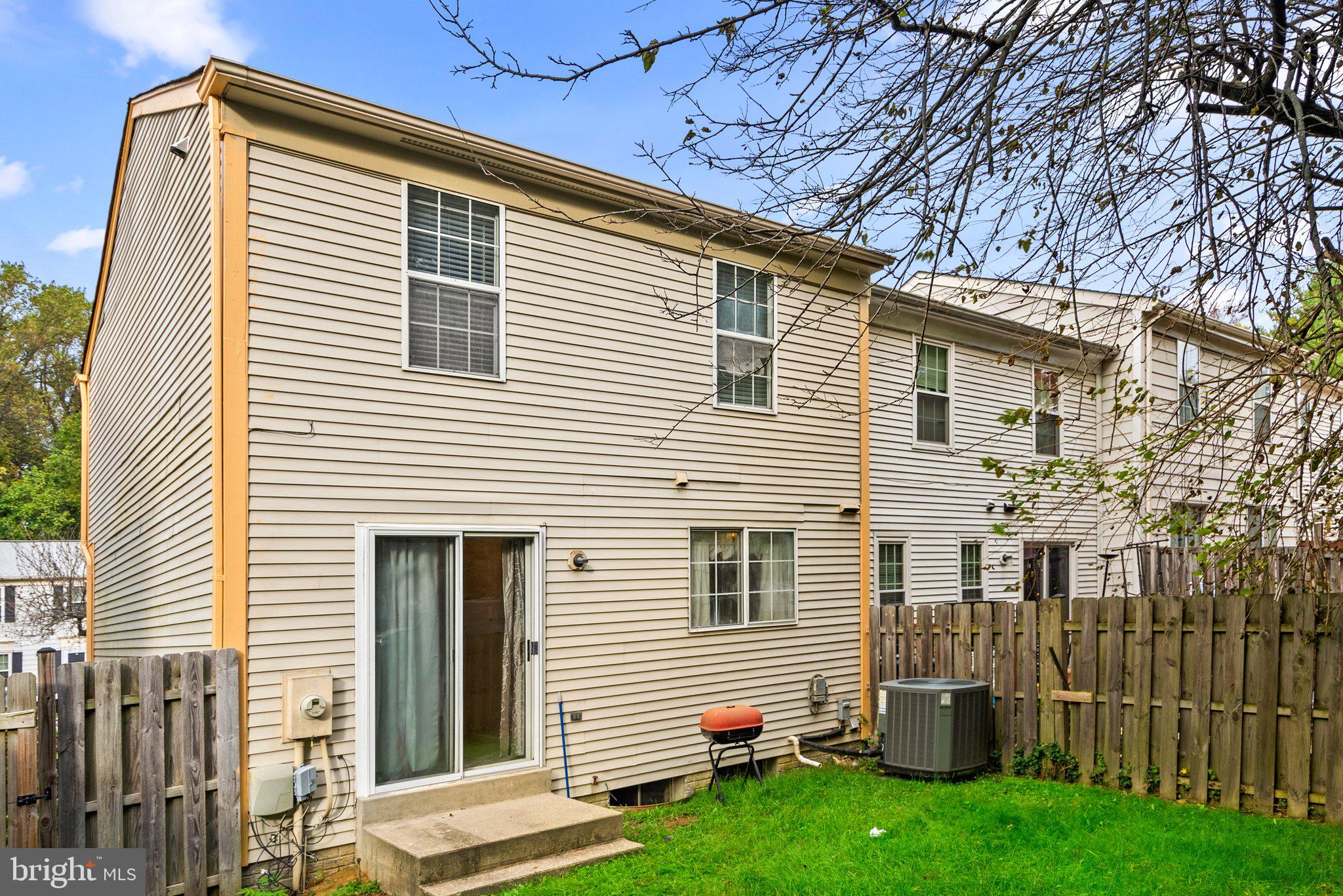 2106 Carriage Square PLACE