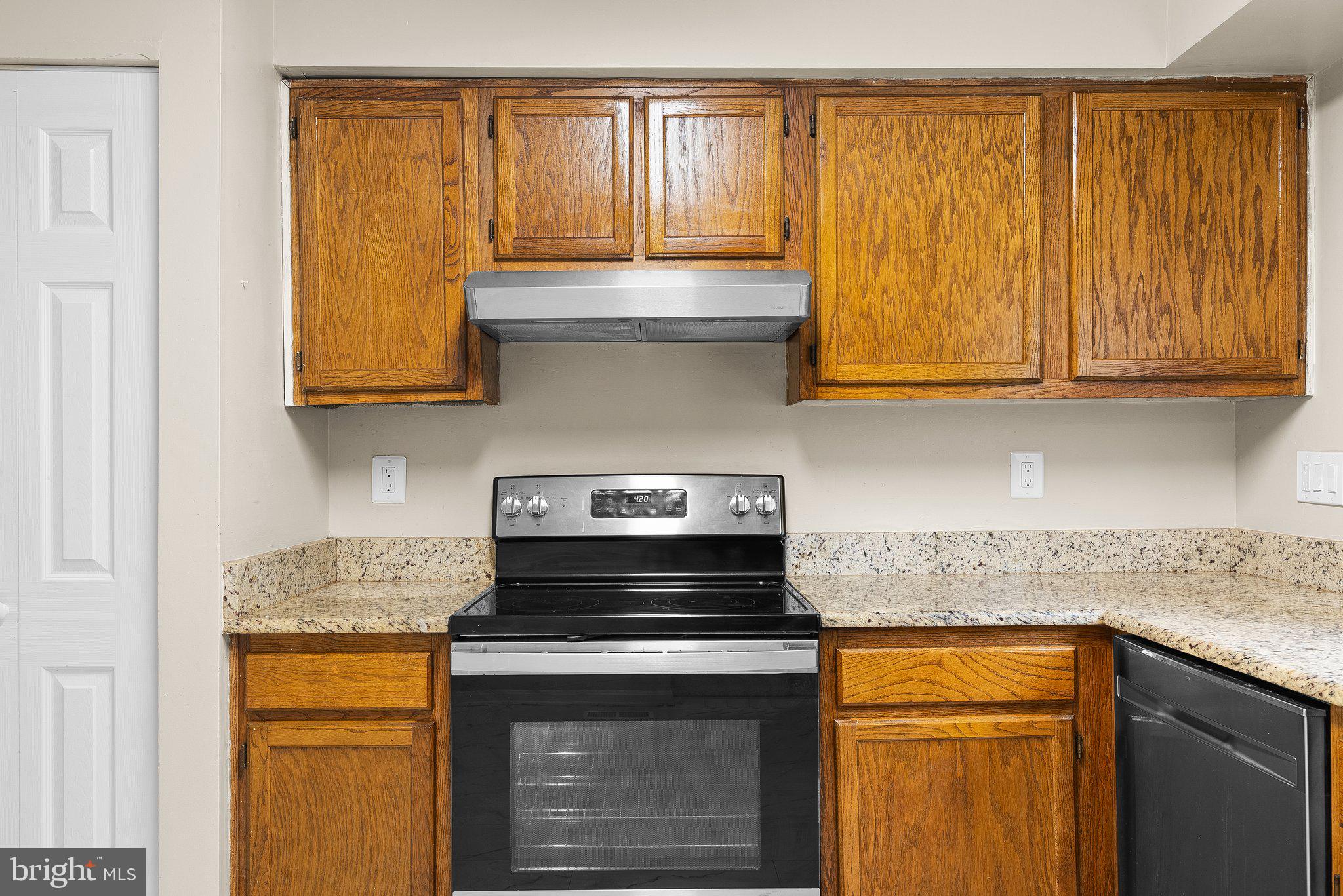 2106 Carriage Square PLACE