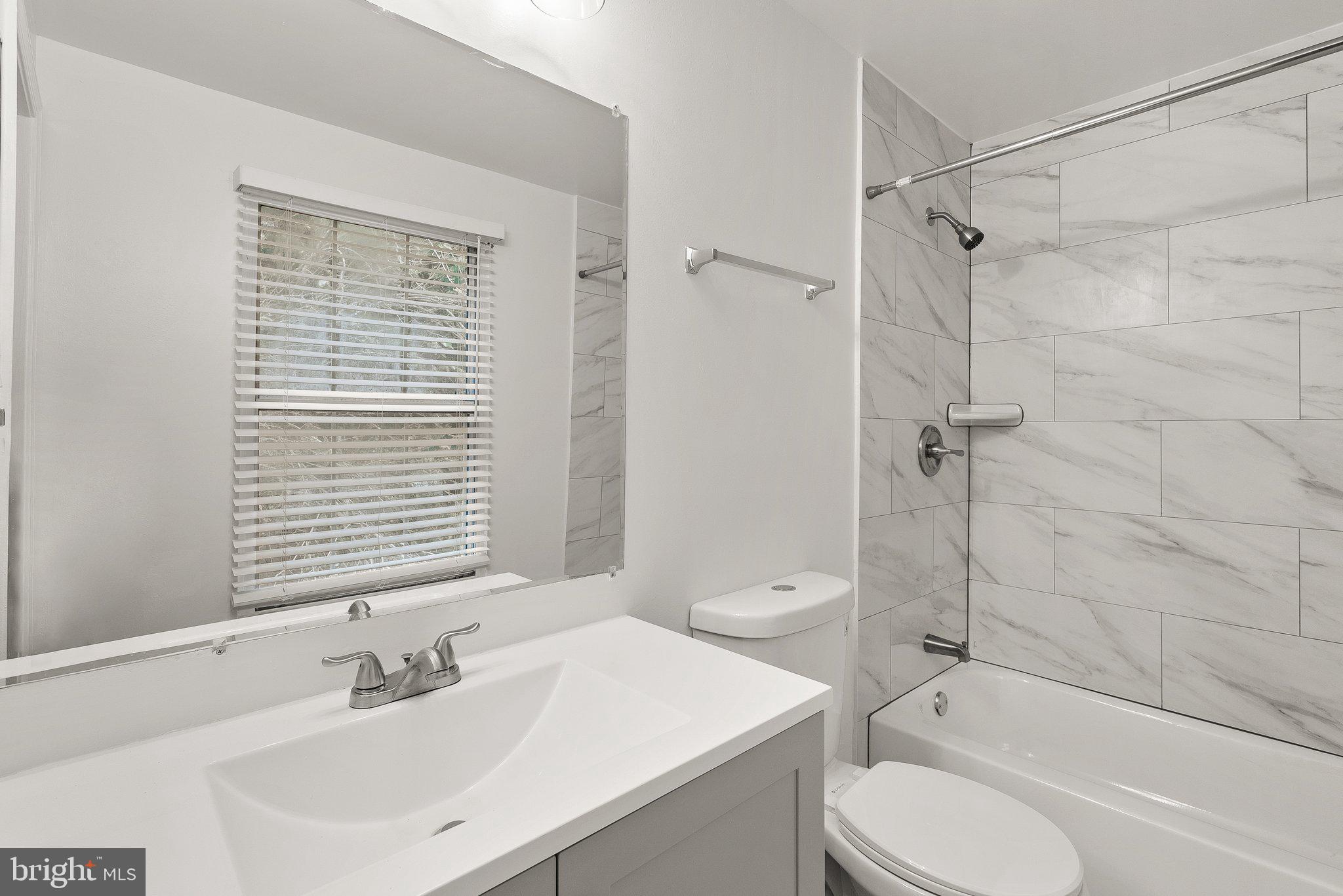 2106 Carriage Square PLACE