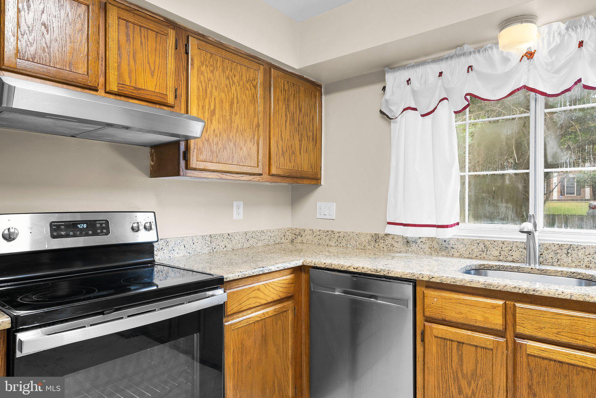 2106 Carriage Square PLACE