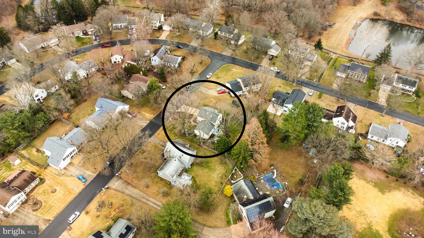 14005 Pond View Rd