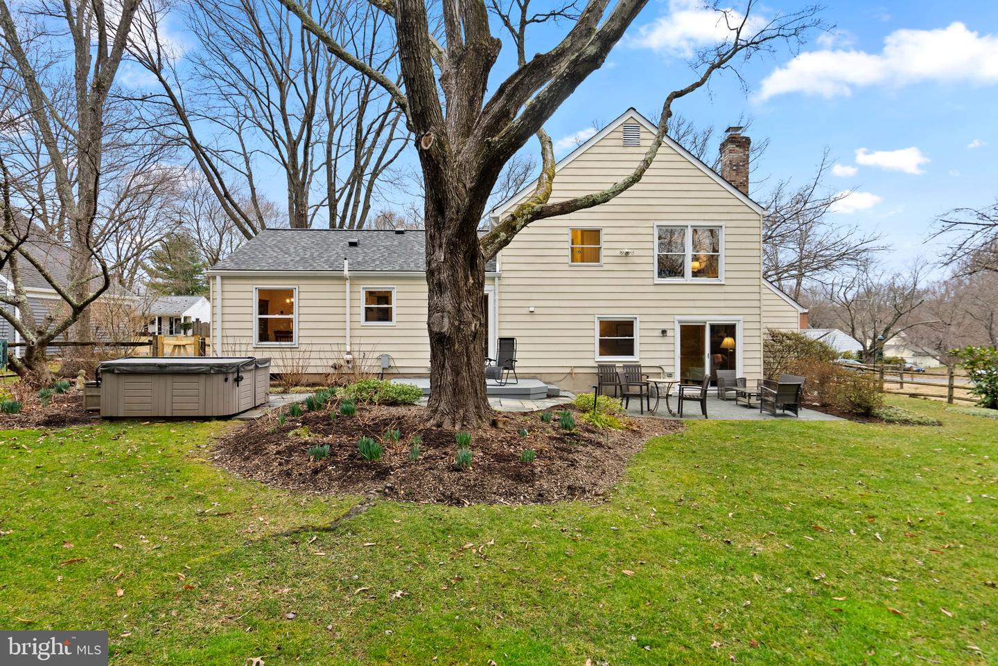 14005 Pond View Rd