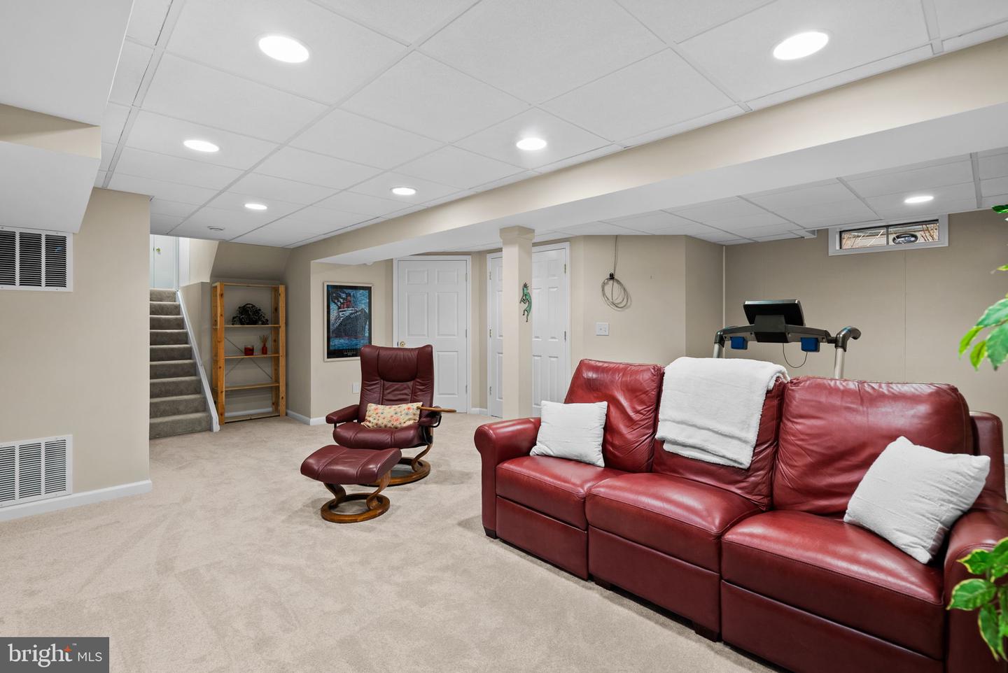 14005 Pond View Rd