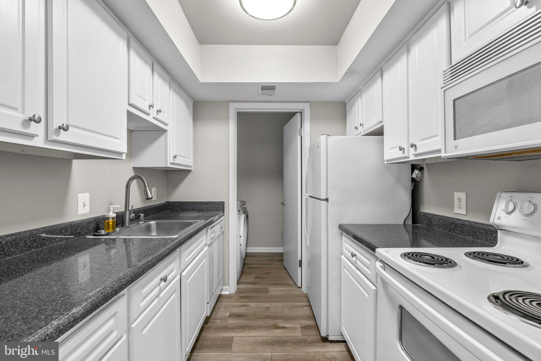 18302 Streamside Dr #104