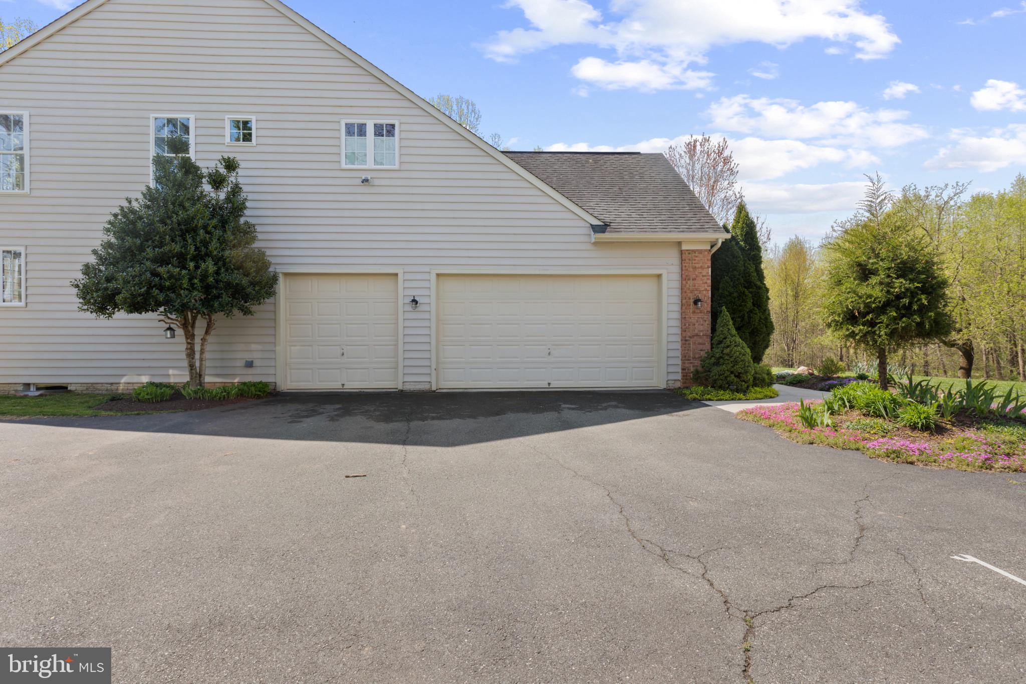 21428 Denit Estates Dr