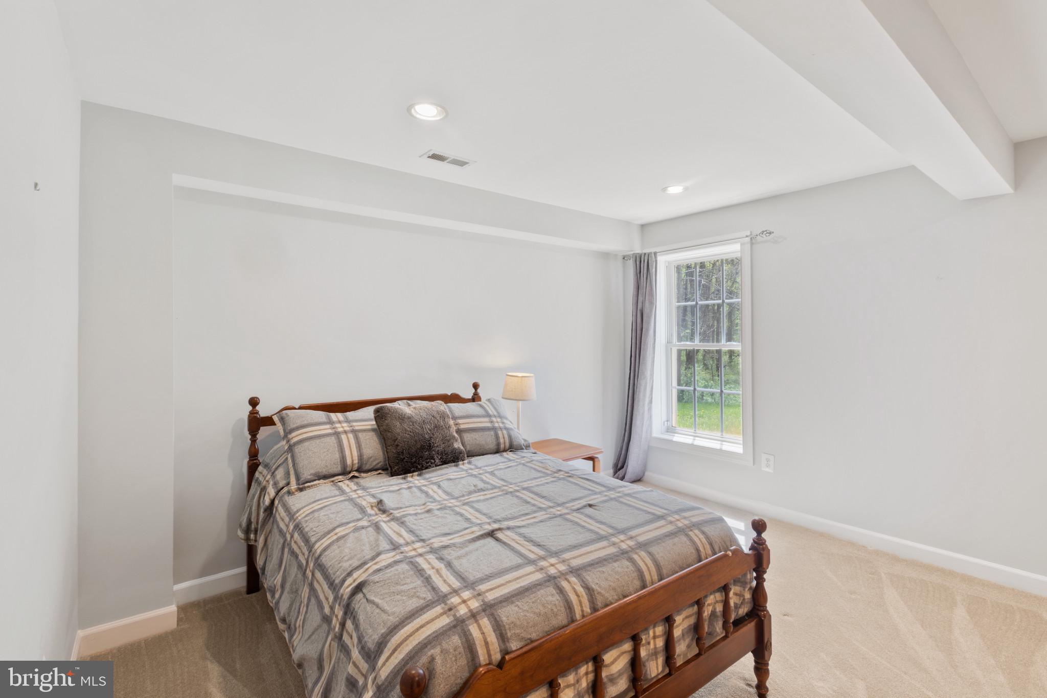 21428 Denit Estates Dr