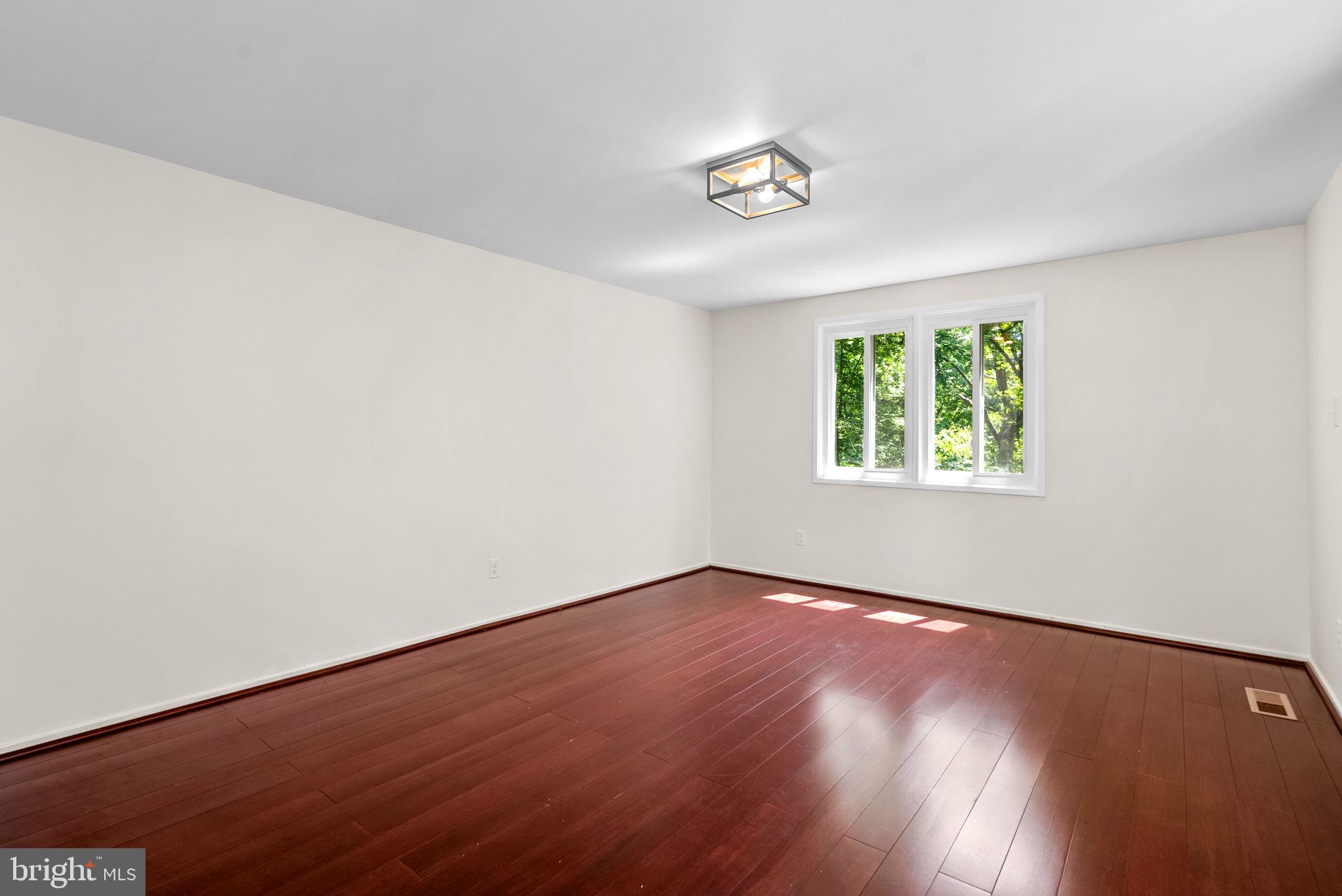 10326 Watkins Mill Dr