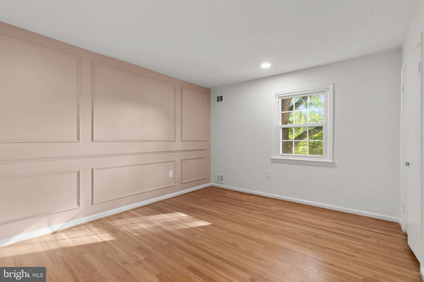 6528 Windermere