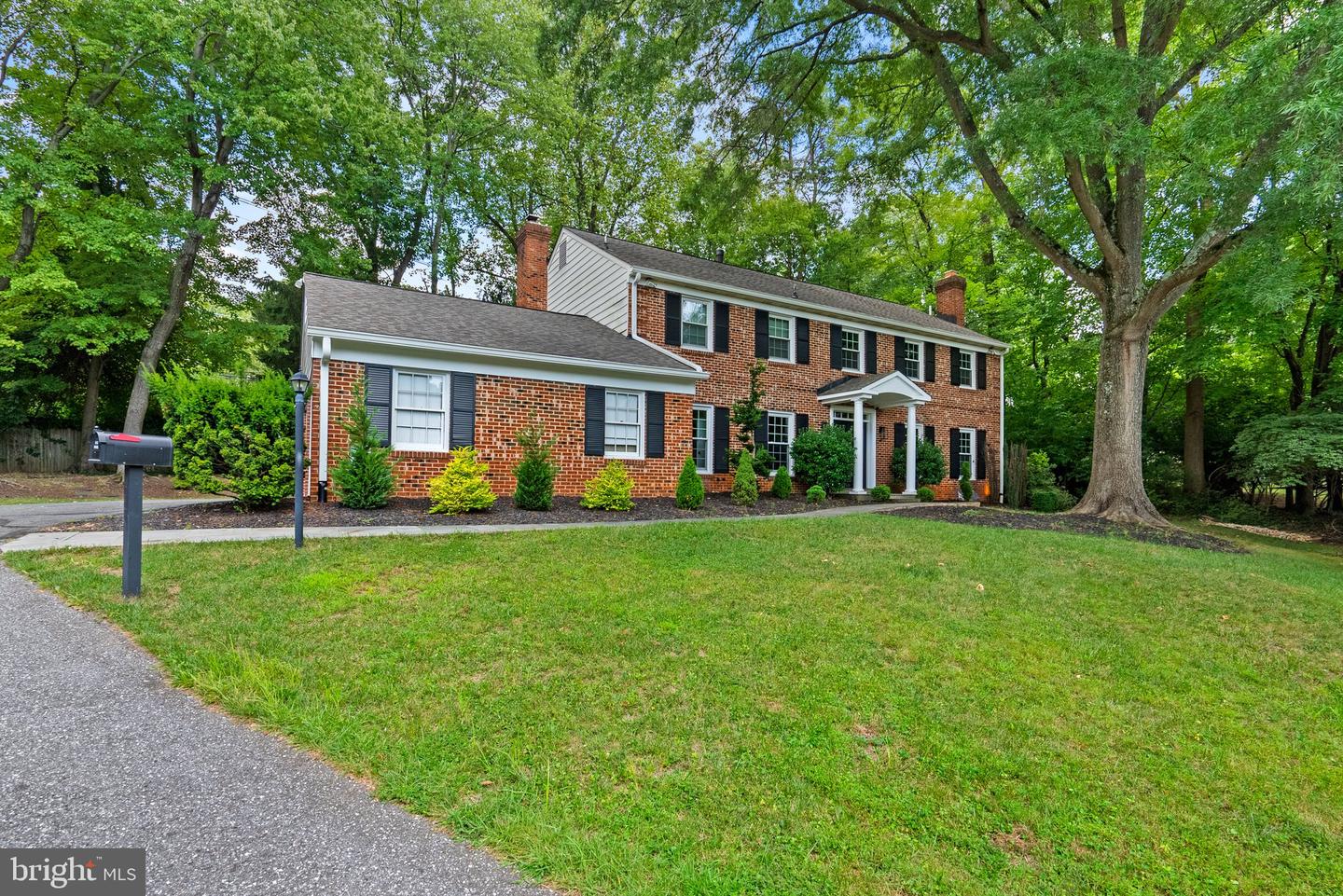 6528 Windermere
