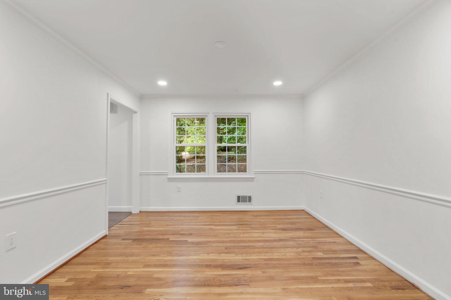6528 Windermere