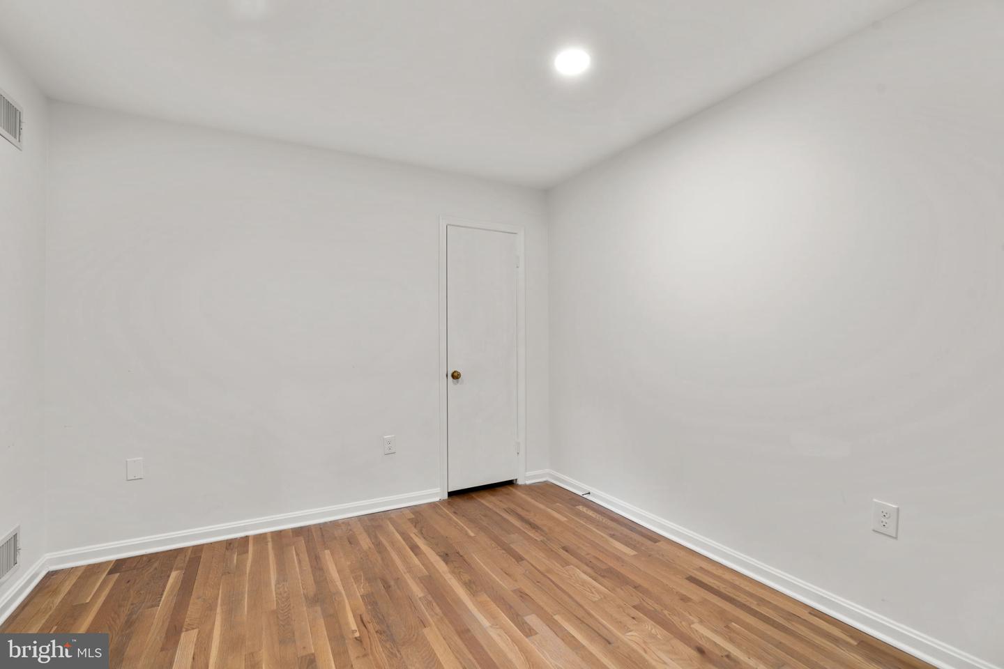 6528 Windermere