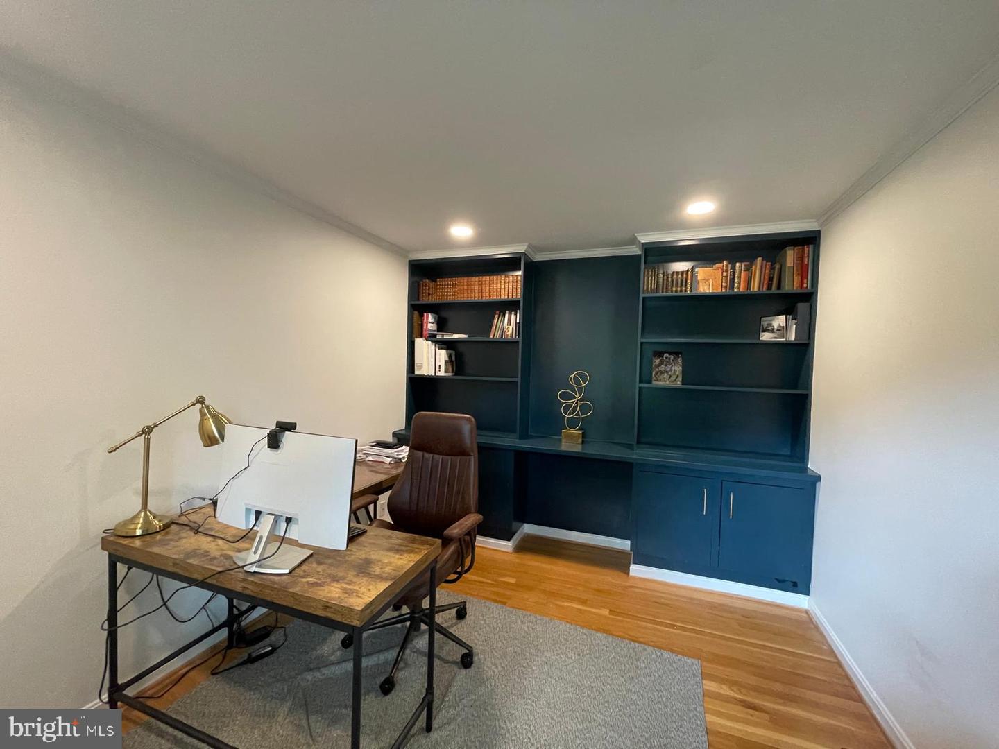 6528 Windermere