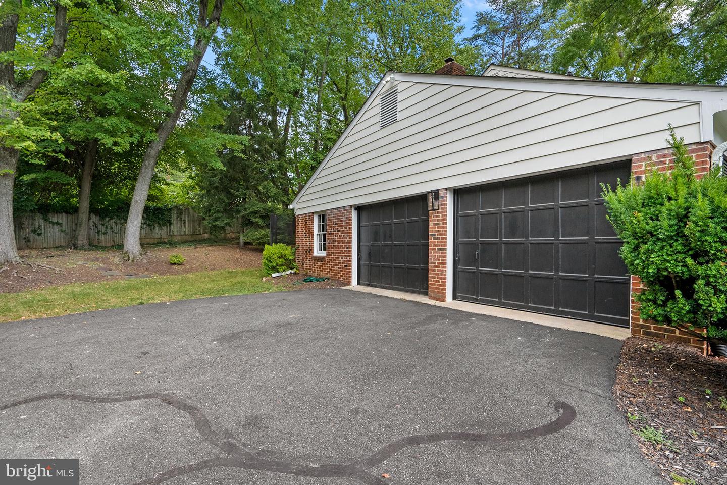 6528 Windermere