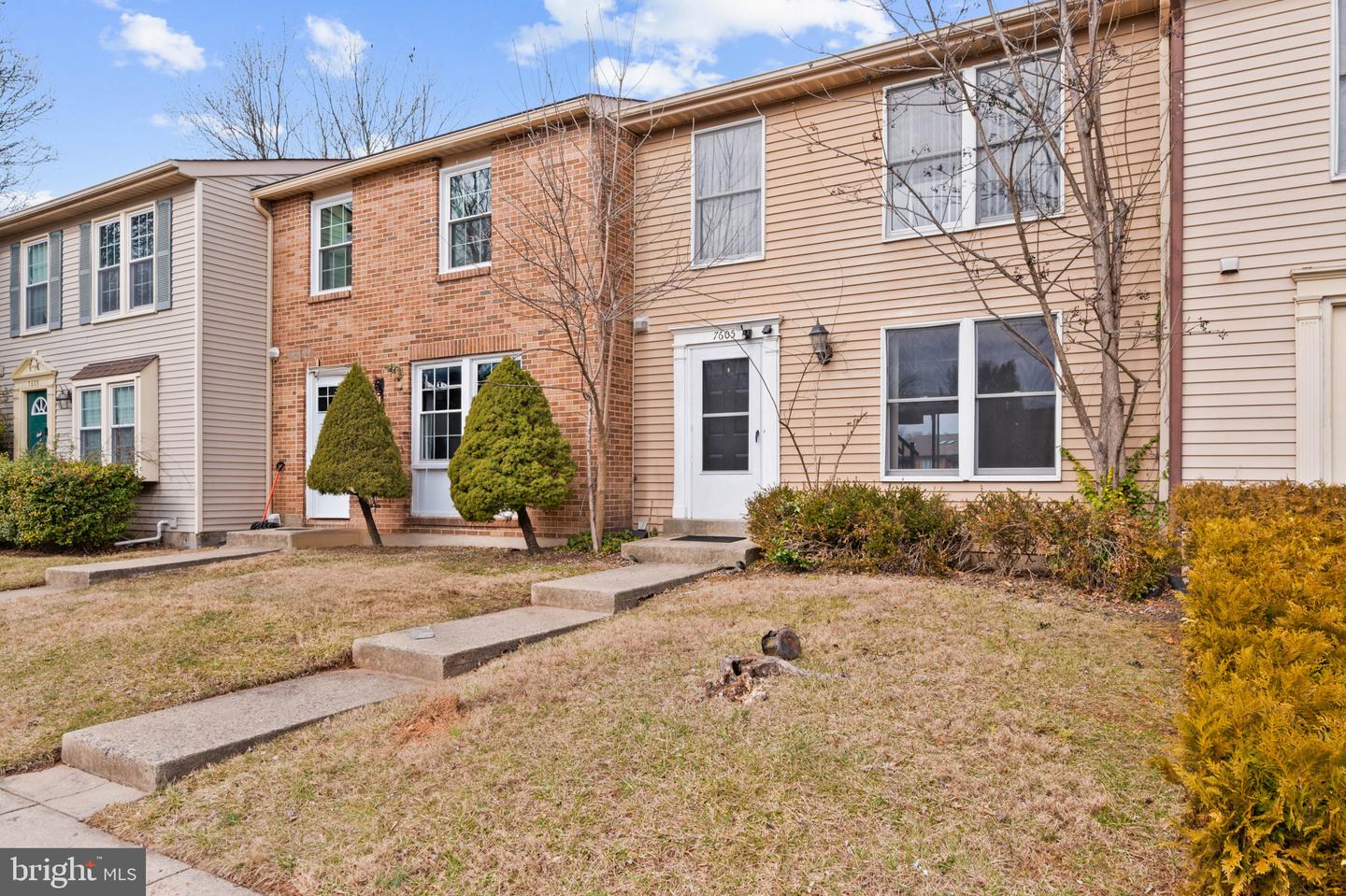 7605 Nutwood Ct