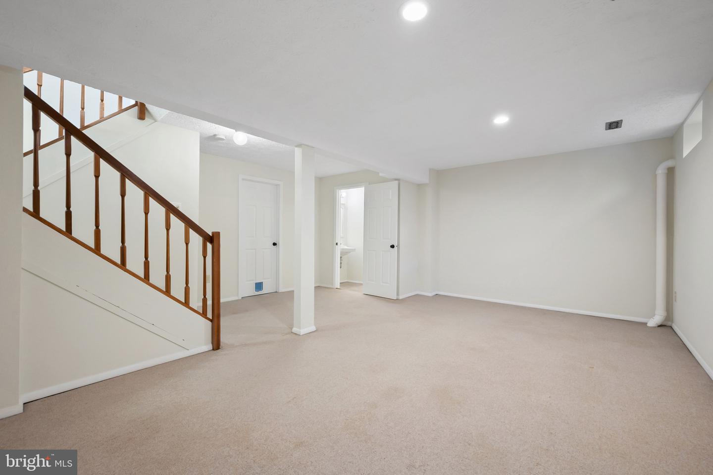 101 Sharpstead Ln