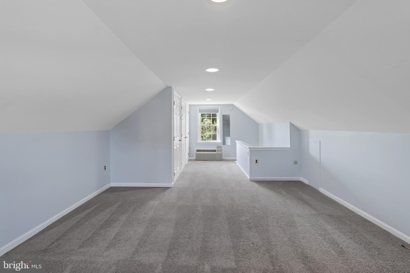 15118 LIBERTY GROVE DR