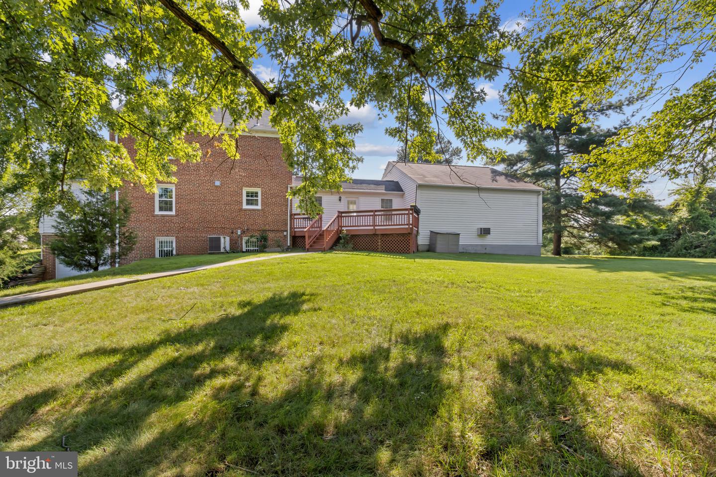 15118 LIBERTY GROVE DR